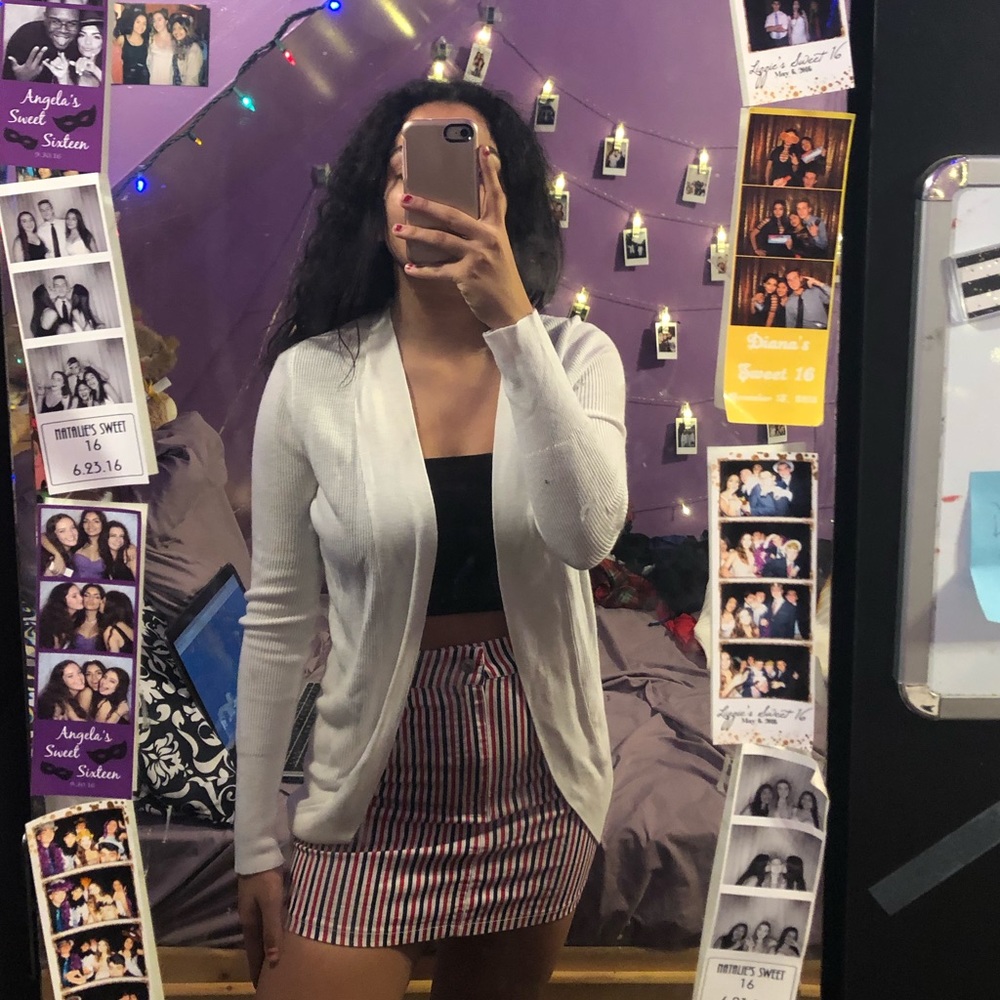 PLAIN WHITE CARDIGAN